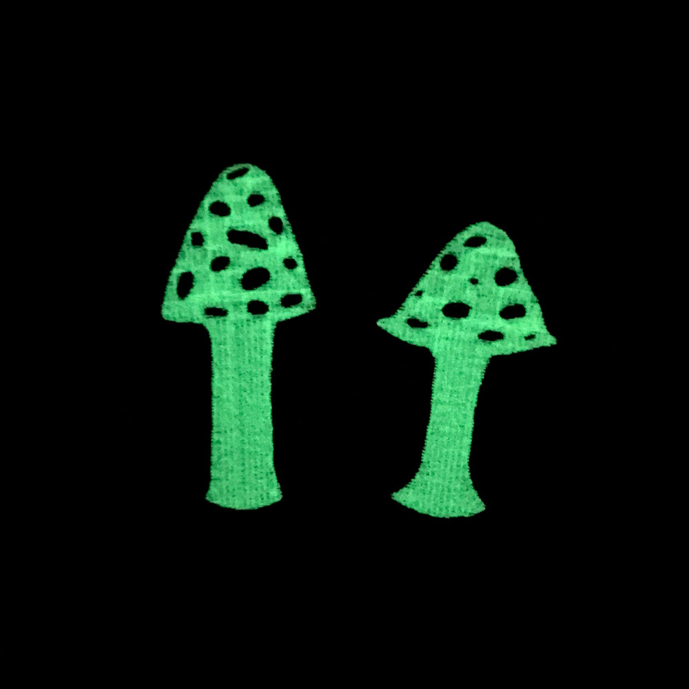 SPOTTED MUSHROOMS red - glow in the dark patch set